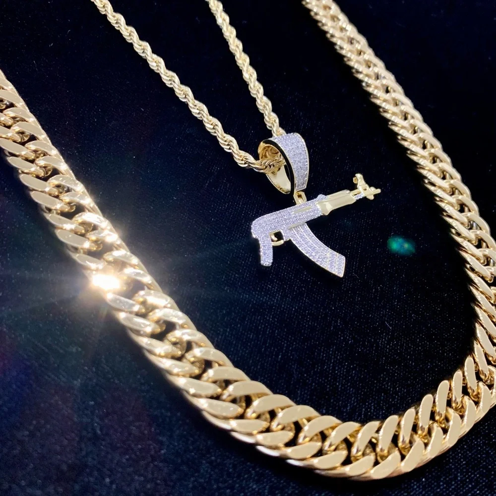 DE ROSSI NEW AK 47 PENDANT FULL LAB DIAMONDS 18K GOLD CHAIN MADE IN ITALY